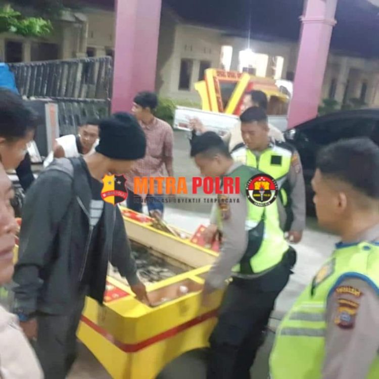 Team gabungan Sat Reskrim Polres Belawan dan Polsek Medan Labuhan beserta muspika kecamatan Medan marelan melakukan penindakan lokasi perjudian ketangkasan meja ikan di jl. M Basir kel. Rengas pulau kec. Medan marelan