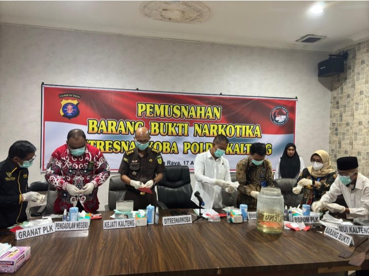 Direktorat Reserse Narkoba Polda Kalteng berhasil mengungkap sebanyak tujuh kasus penyalahgunaan narkotika yang terjadi di Februari-Maret 2025.